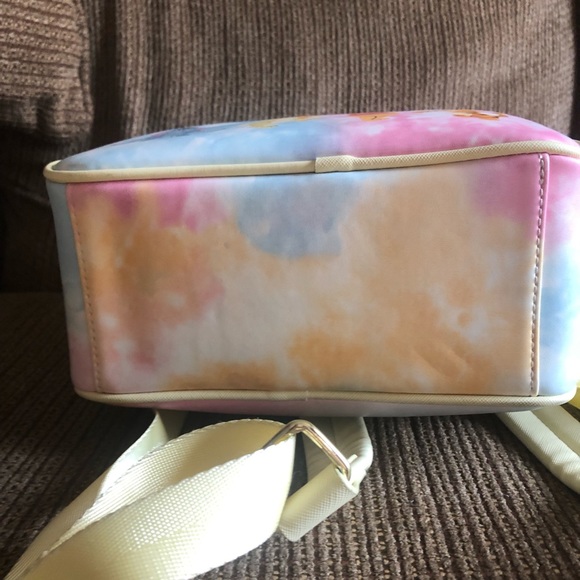 Loungefly mini backpack - Picture 4 of 4